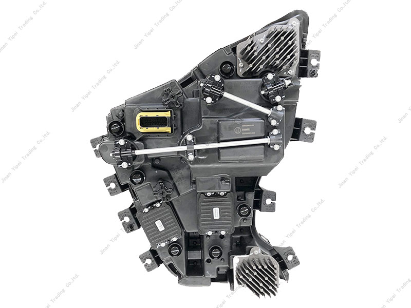 Farol dianteiro direito (LED)