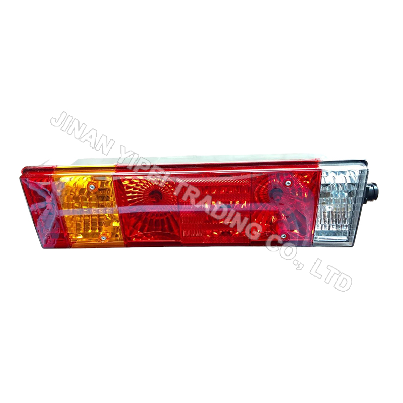 Luz Traseira Combinada F3000 81.25225.6464 (81.25225.6465)
