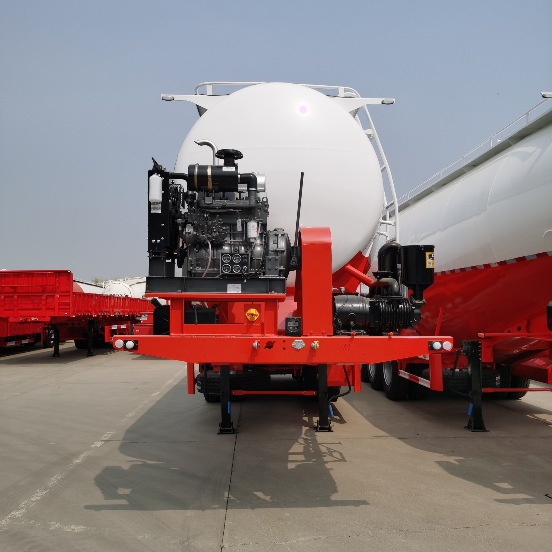 W Shape 60CBM Bulk Cement Tanker