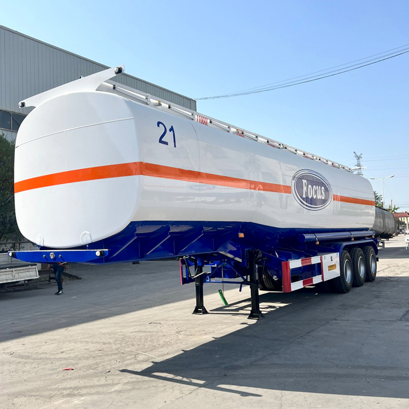 Tri Axle Oil Tanker Semi Trailer