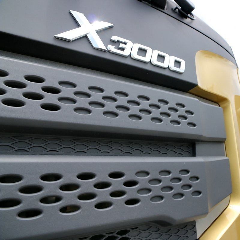 Shacman X3000 6x4 500HP Tractor Truck