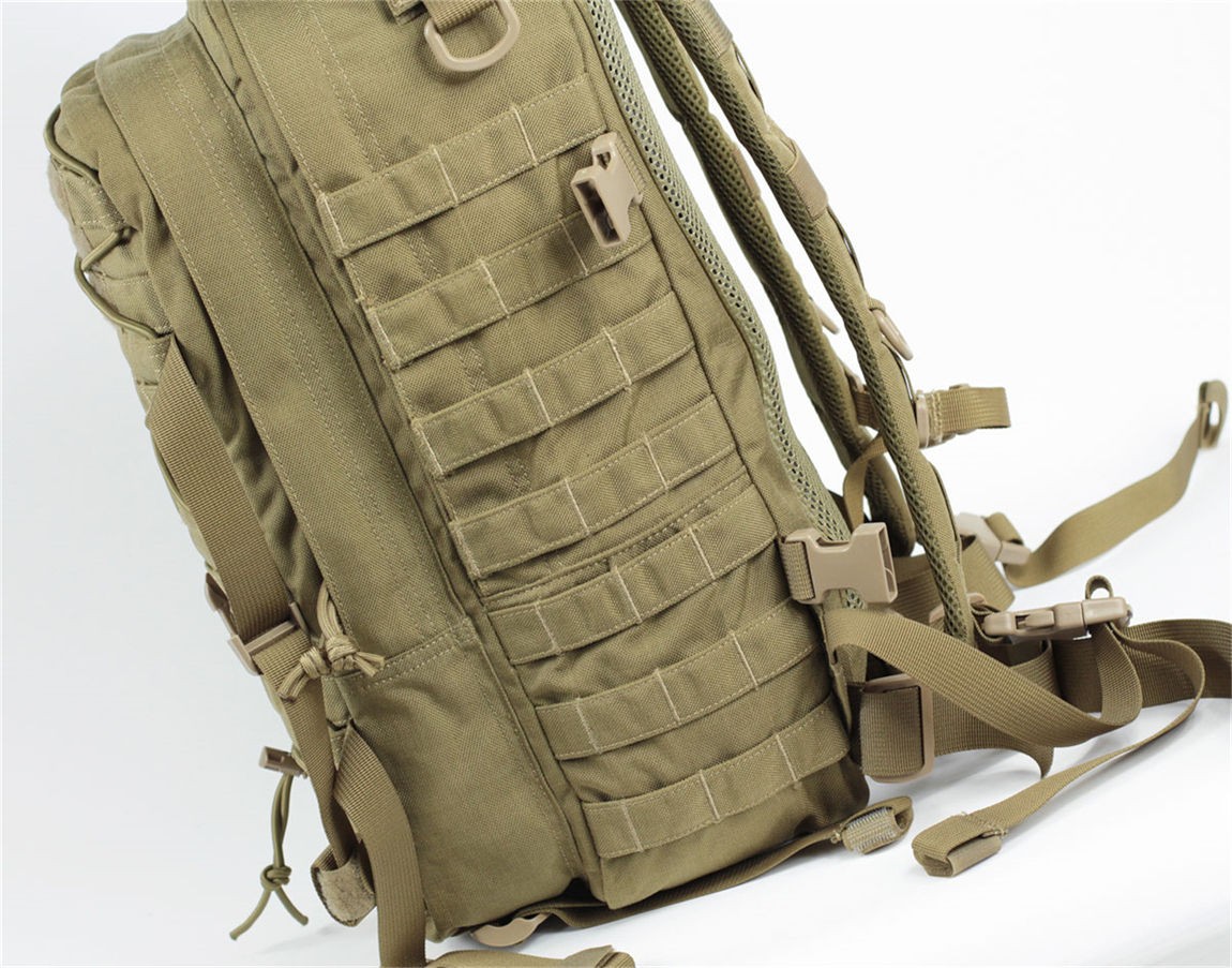 Tactical Backpack 25L 1000D Nylon Molle System Waterproof Durable Outdoor Camping Hiking Polyester Air Cushion Belt Camouflage Design