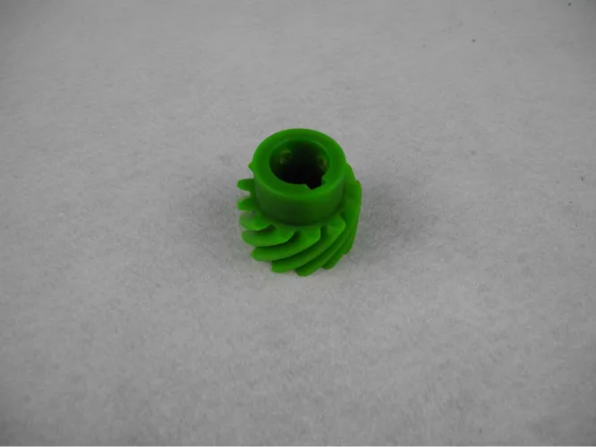 Wear Resistant UHMW-PE customized Nylon Parts Gear Wheel Turning Process