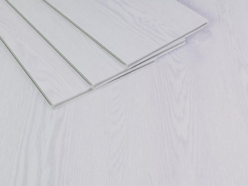 Water resistant vinyl pvc flooring