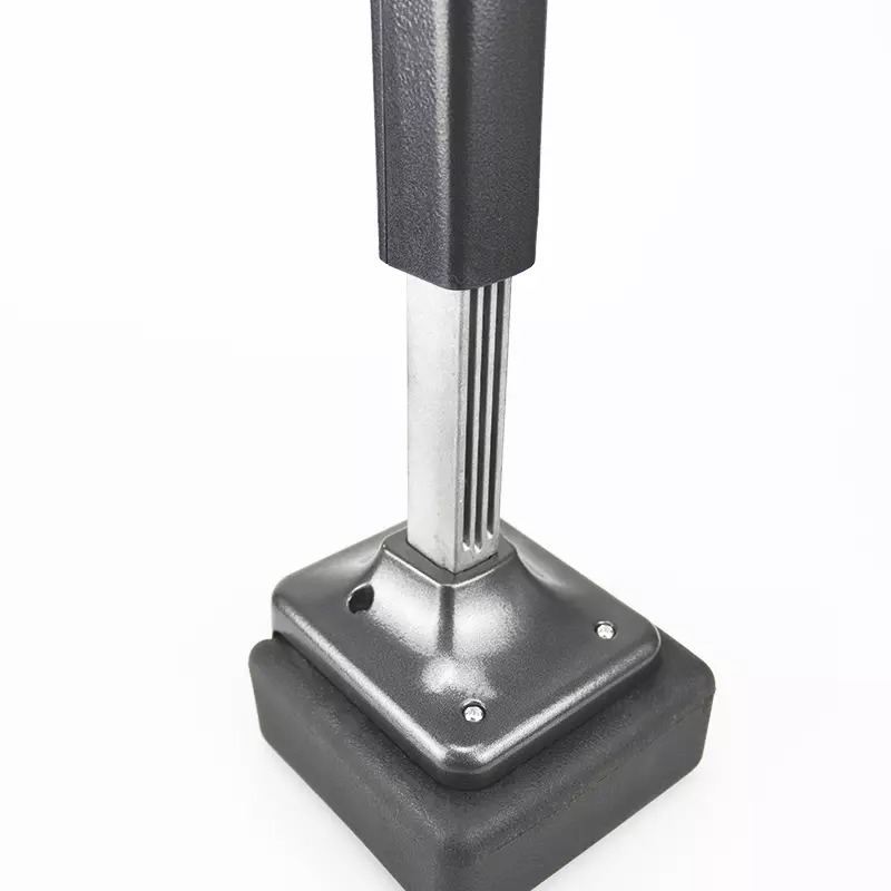 Knee Kicker for Carpet Installation