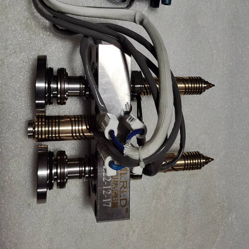A 2-needle valve type hot runner VG