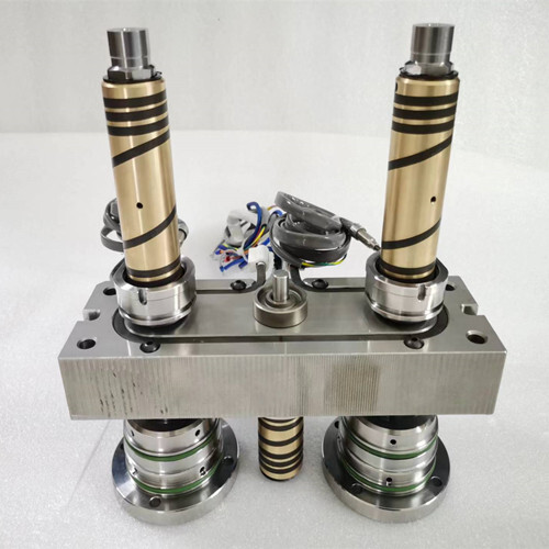 A 2-needle valve type hot runner VSE A 2-needle valve type hot runner VSE