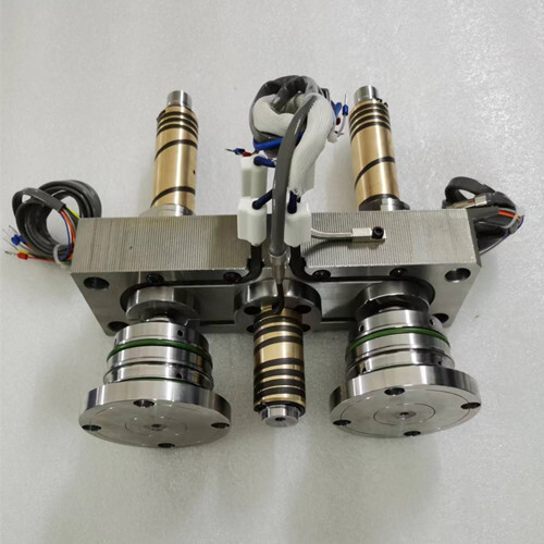 A 2-needle valve type hot runner VSE