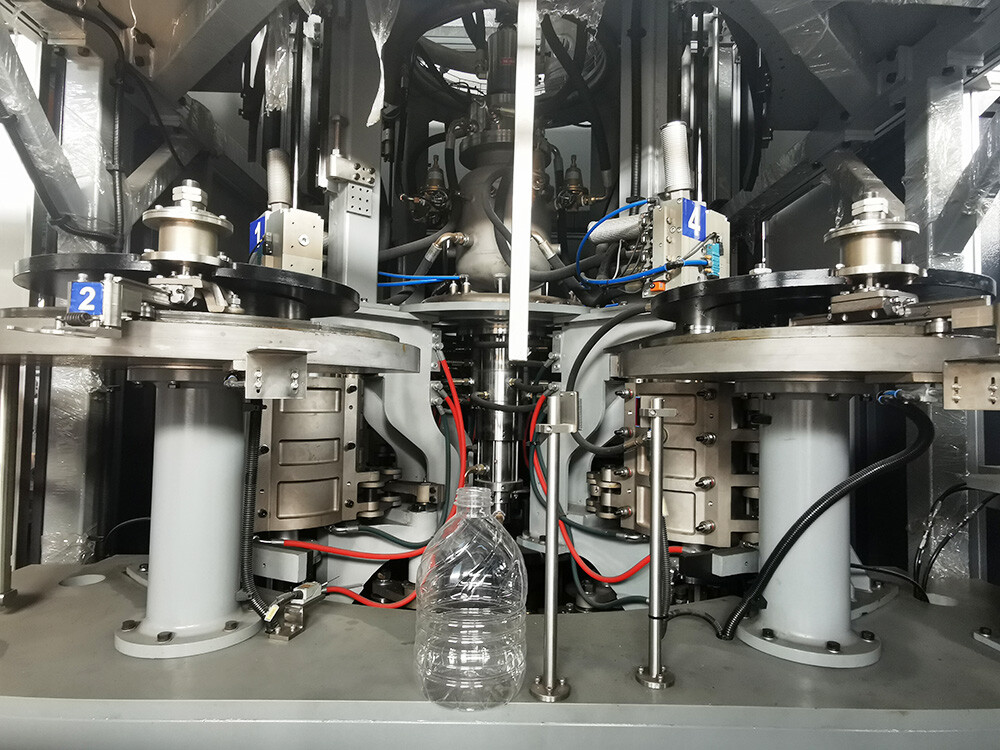 Combi Blowing Filling Capping