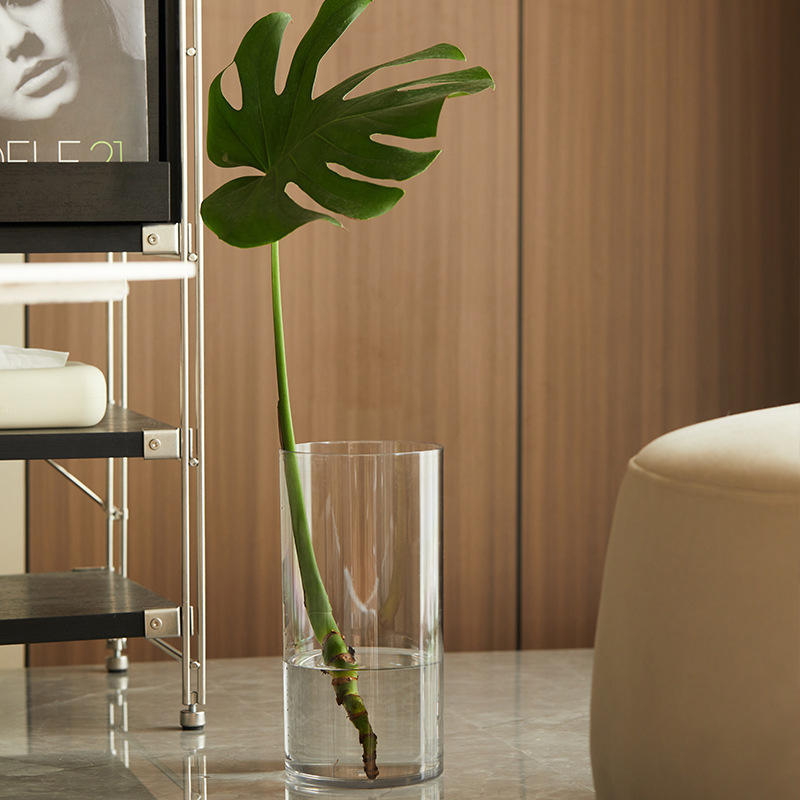 Customized Acrylic Vase