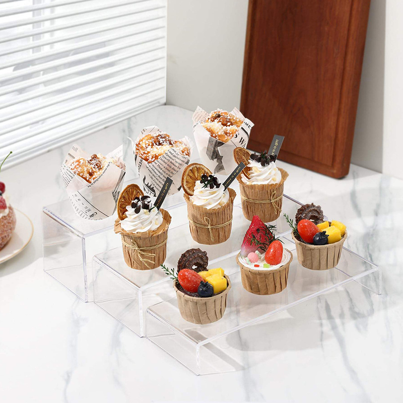Customized Acrylic Cake Display Stand