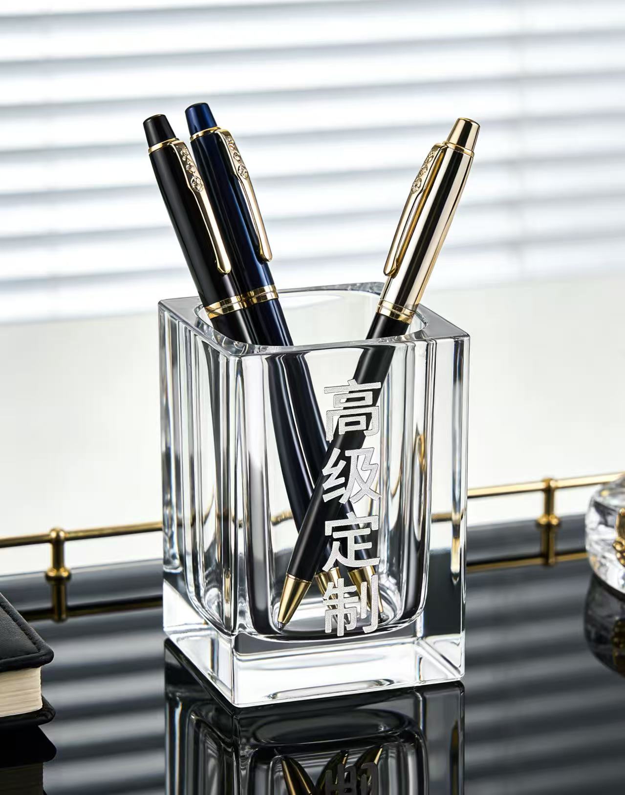 Custom acrylic pen holder, unlock your unique style