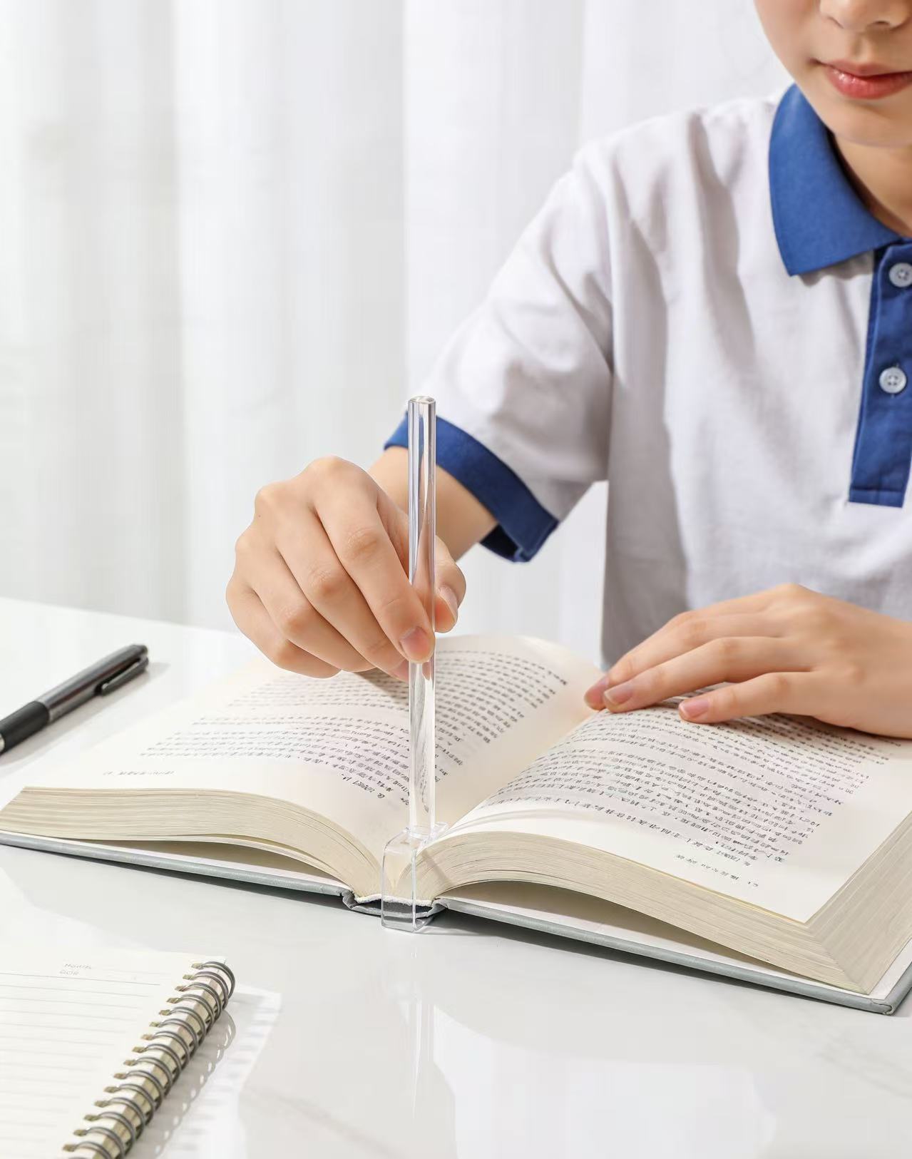 Essential for Student Parties! Multiple Uses of Acrylic Bars