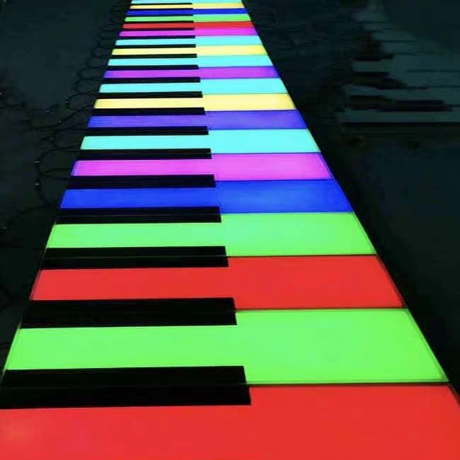 Piano lamp