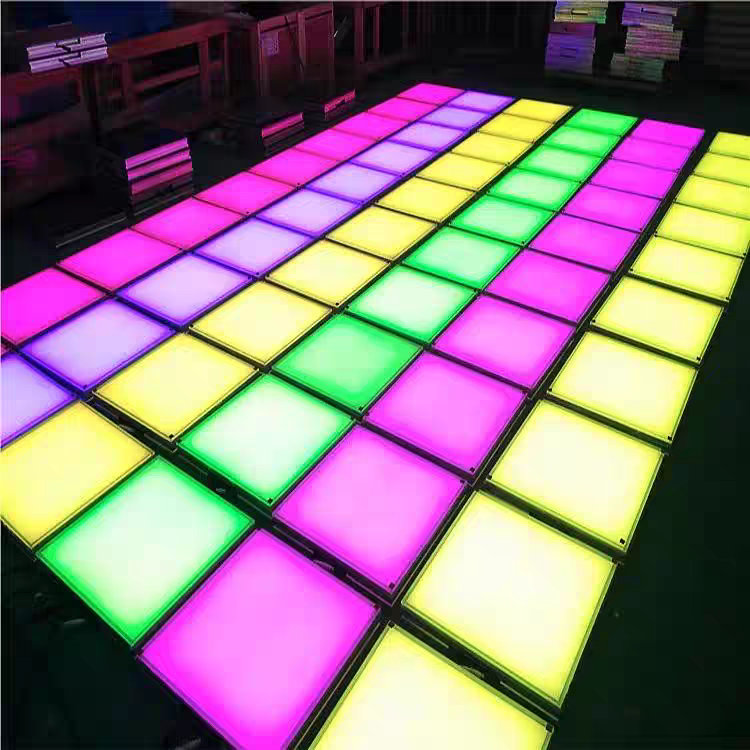 Induction color changing lamp
