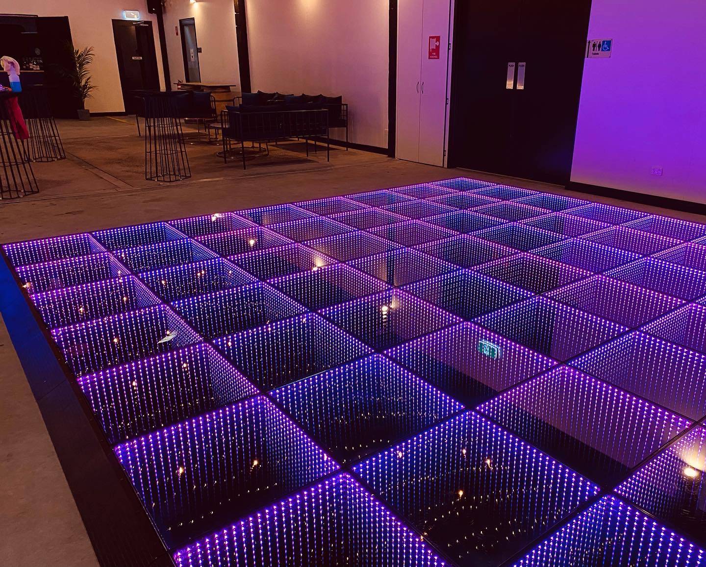 3D LED Dance Floor | 3D Infinity & Mirror Effects