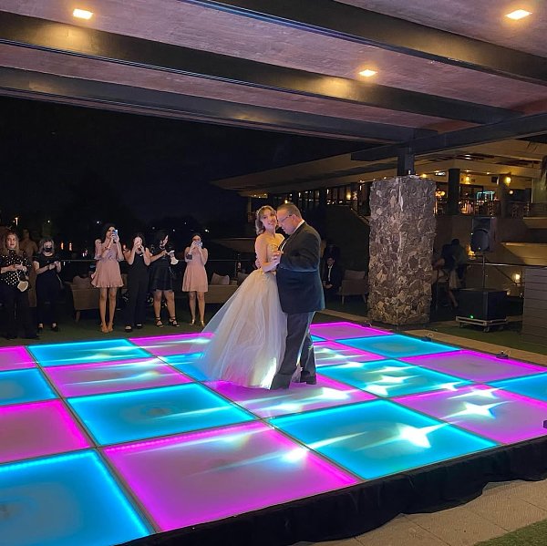 Portable party floors with plug-and-play setup and interactivemodes, suitable for birthdays,private events, and rentalinventories.