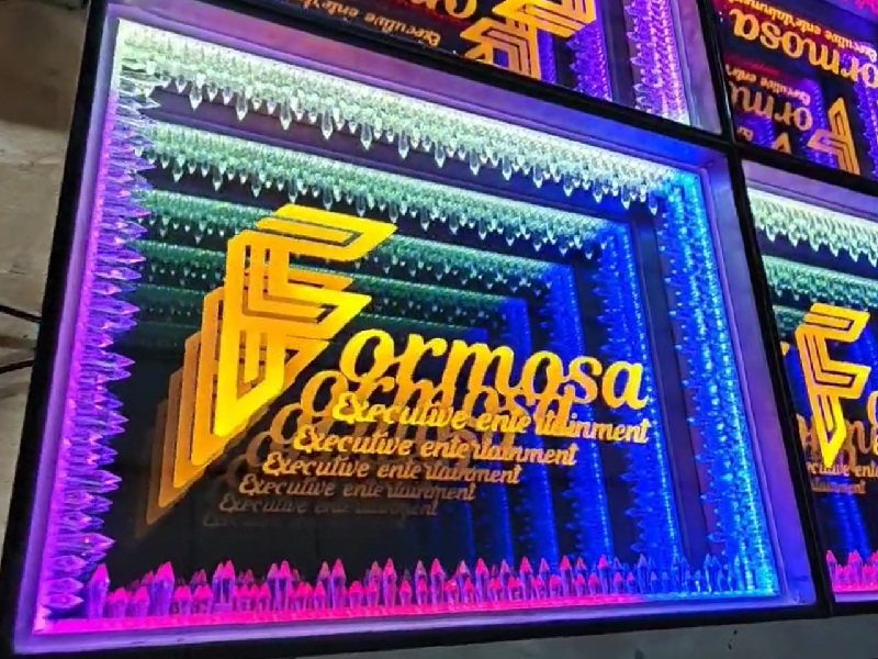 Customized-text-logo-dance-floor