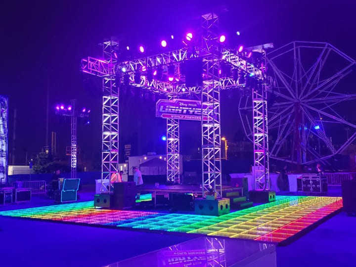 3D-moving-dance-floor