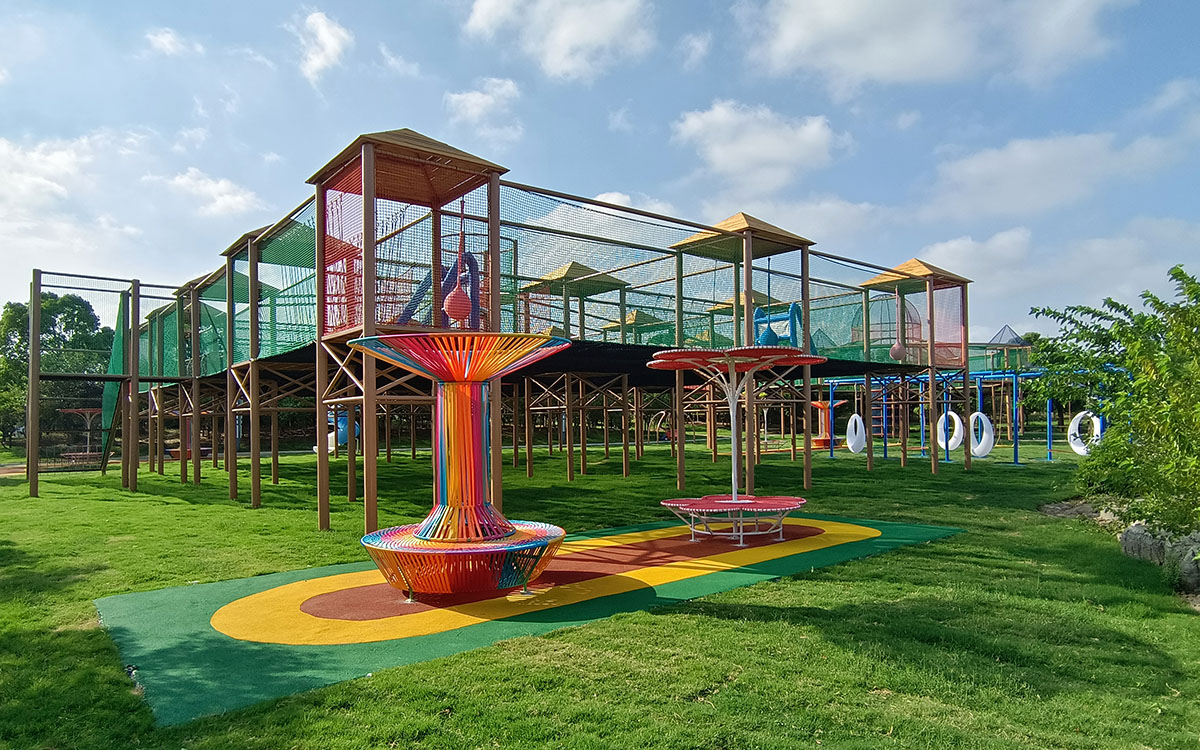 Outdoor Traversal