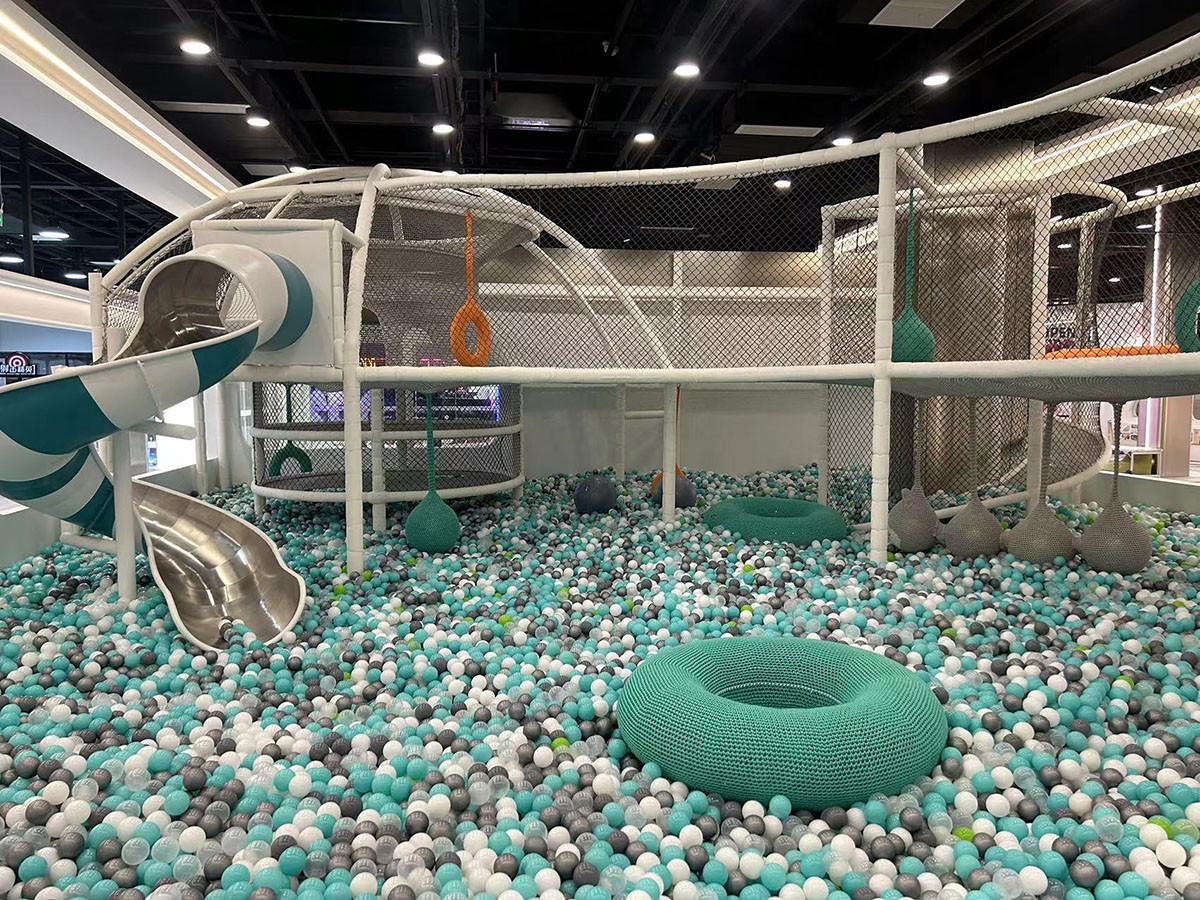 Xin Zhi Ma Family Fun Center (2) Xin Zhi Ma Family Fun Center (2)