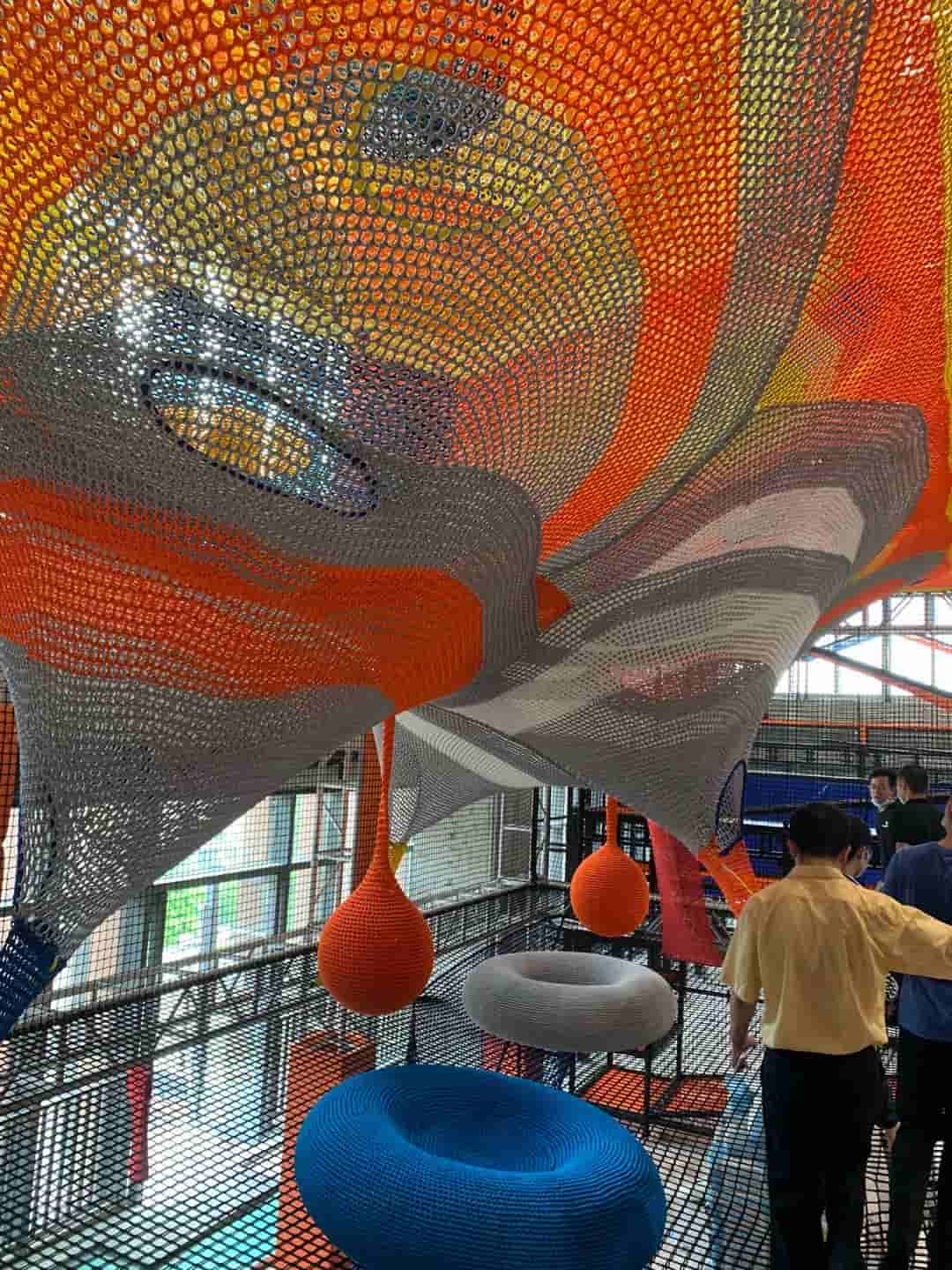 ROCKIN JUMP American-Style Trampoline Climbing Park