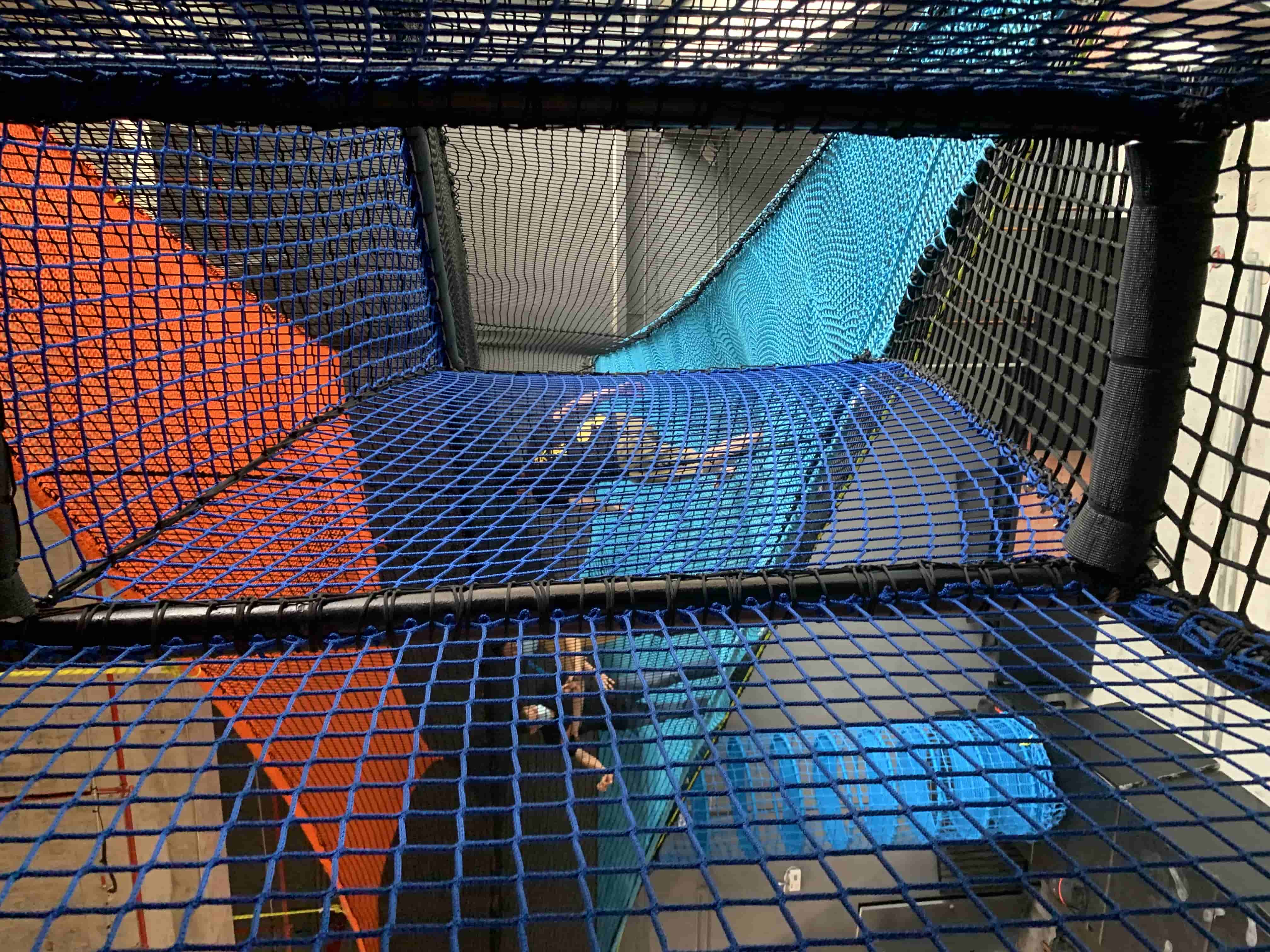 ROCKIN JUMP American-Style Trampoline Climbing Park