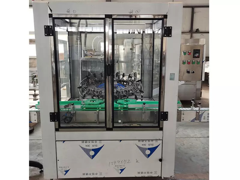 Inverting Bottle Rinser