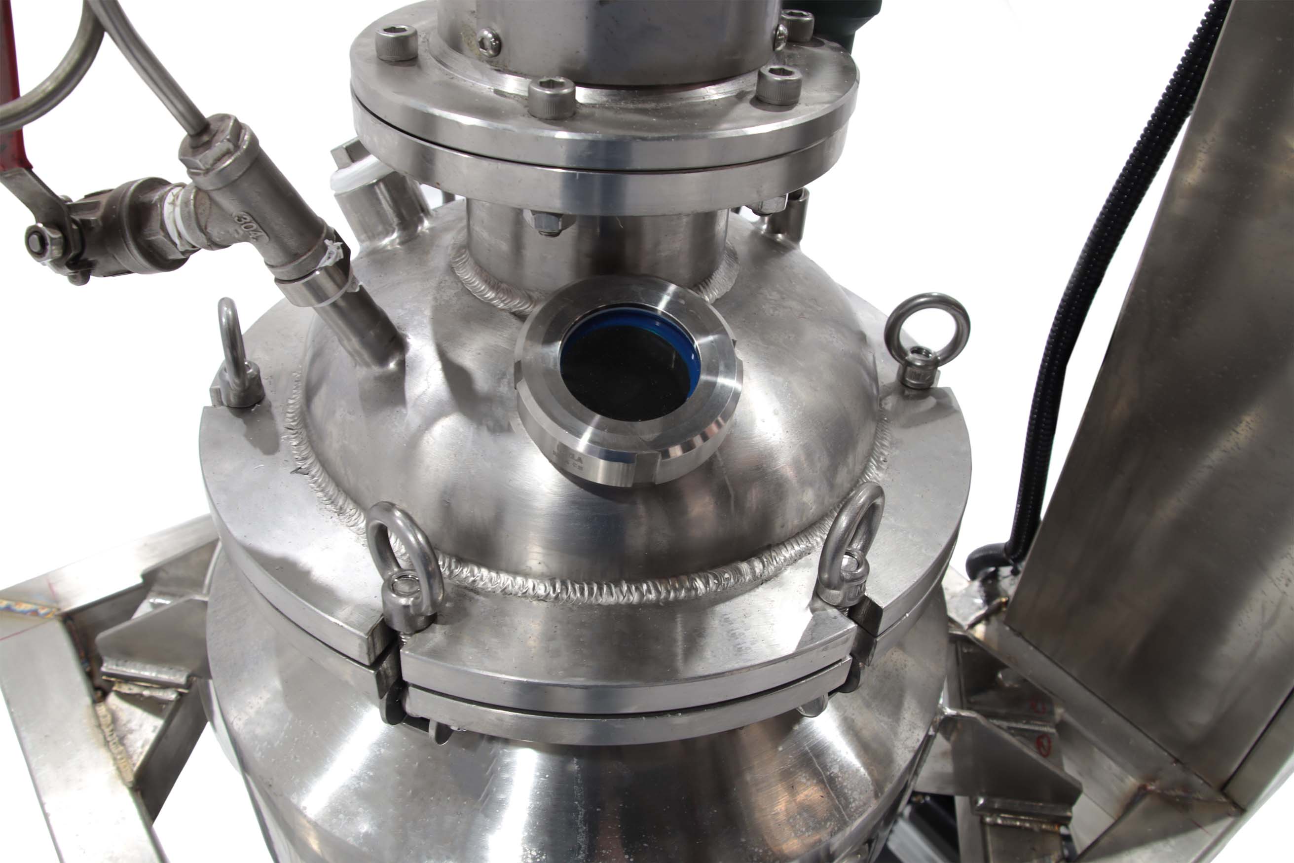 Laboratory reaction vessel