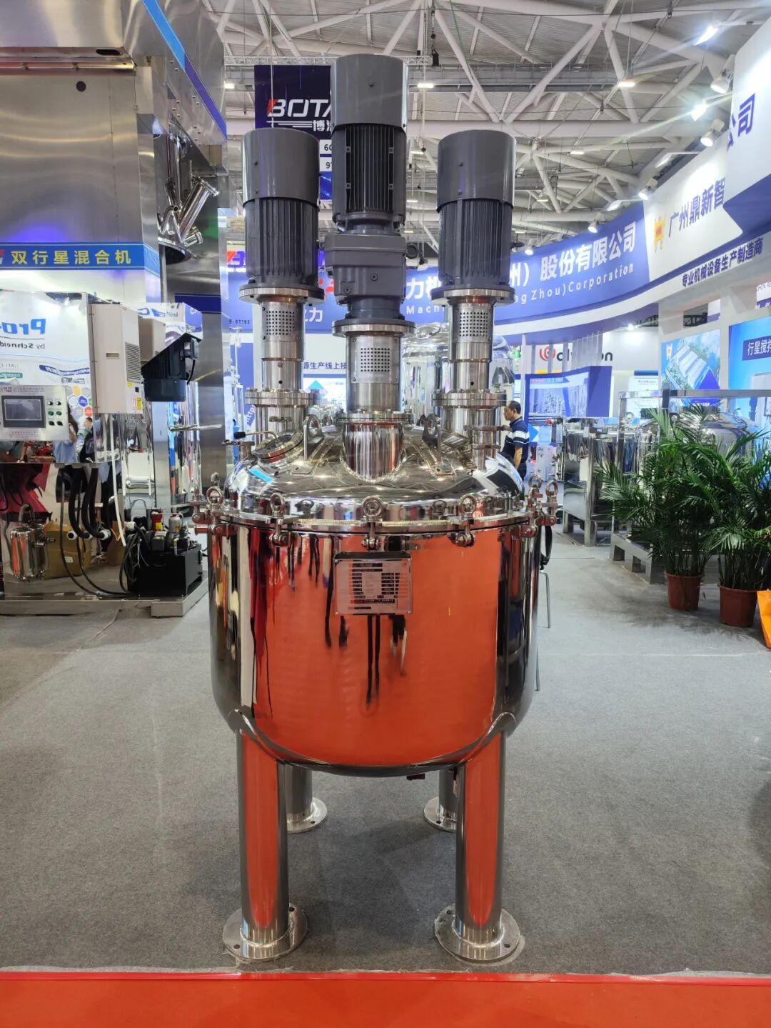 DM_20251210095321_009