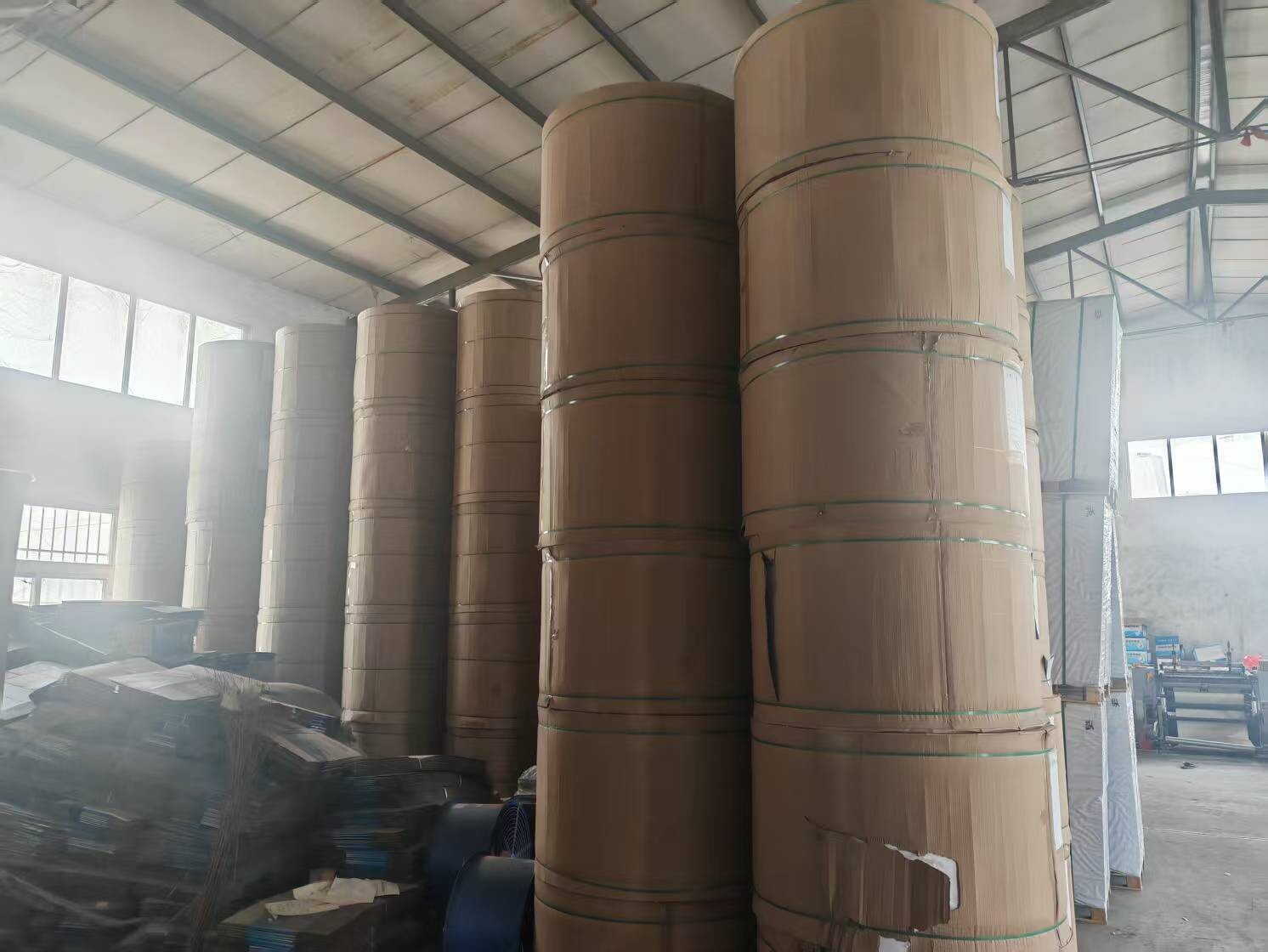 High bulk Kraft Paper Roll for Paper Plate Making Without PE Coating