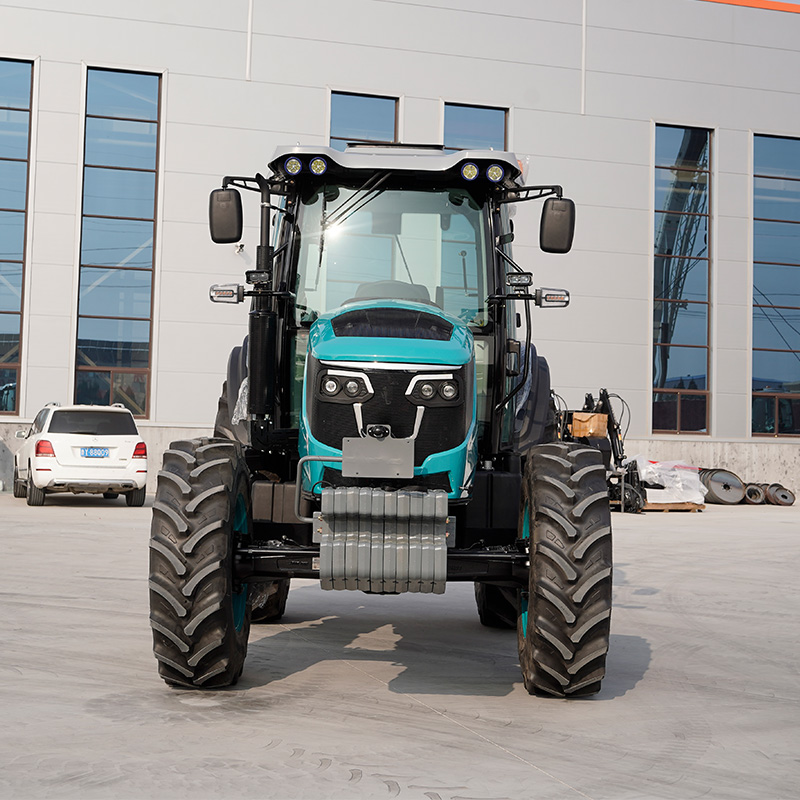 LR1104 Tractor