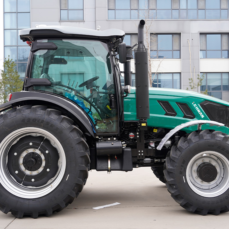 LR1404 Tractor