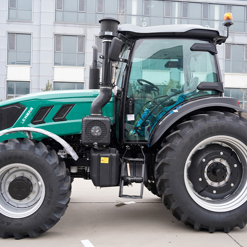 LR1404 Tractor