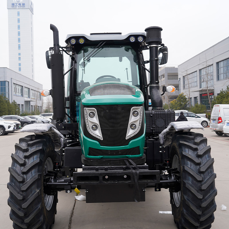 LR1404 Tractor