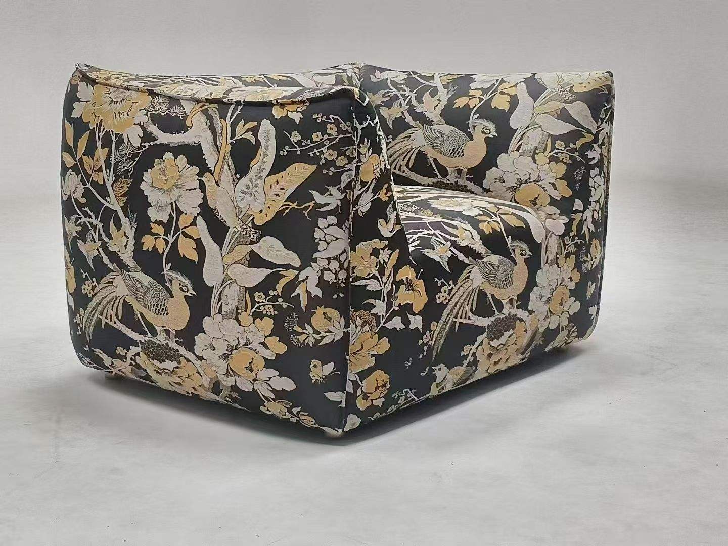 Living room foam-padded medium-patterned fabric sectional sofa with backrest and lounge chair