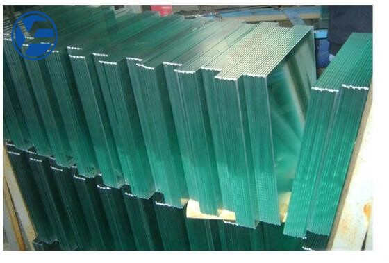 Laminated glass