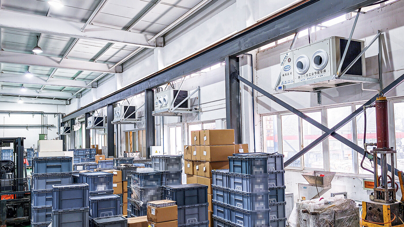 第1张大图，单独放在第一行