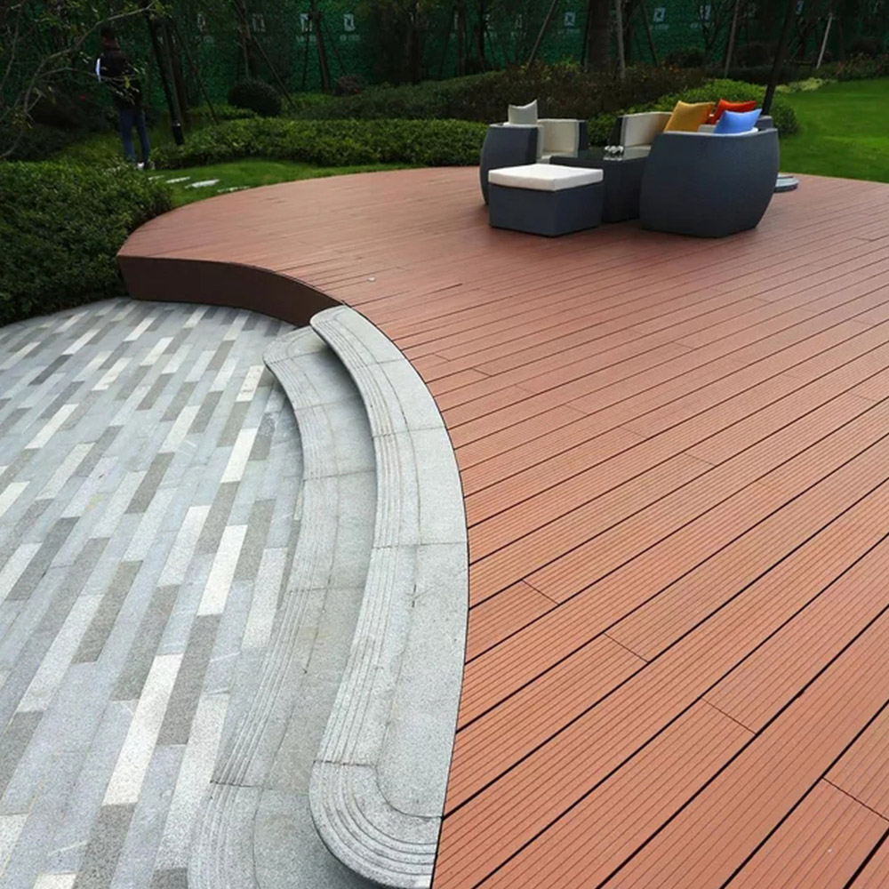 Easy-Install Outdoor Flooring with Click System