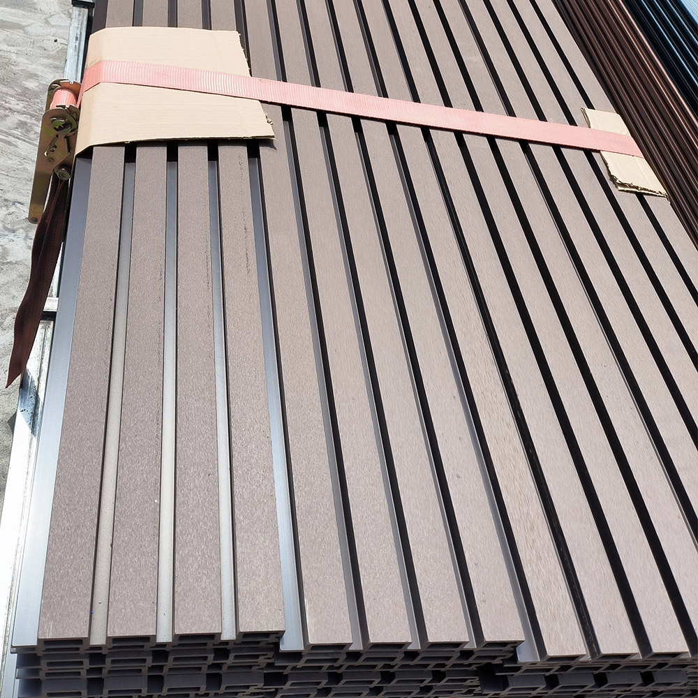 Wood Look Outdoor Coextruded Wall Cladding