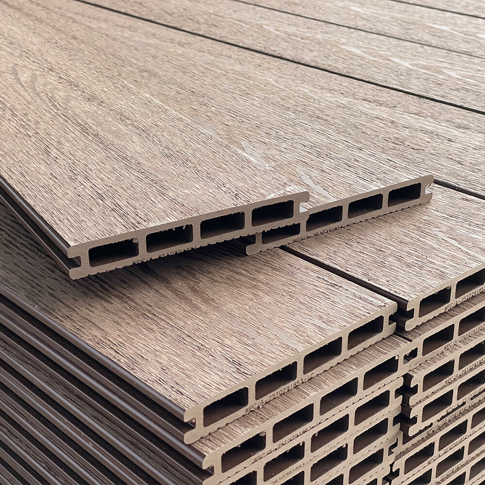 Stone-Look Outdoor Flooring for Modern Patios