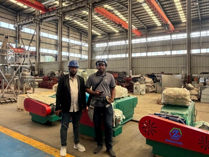 1 (2) Warmly welcome to visit our factory