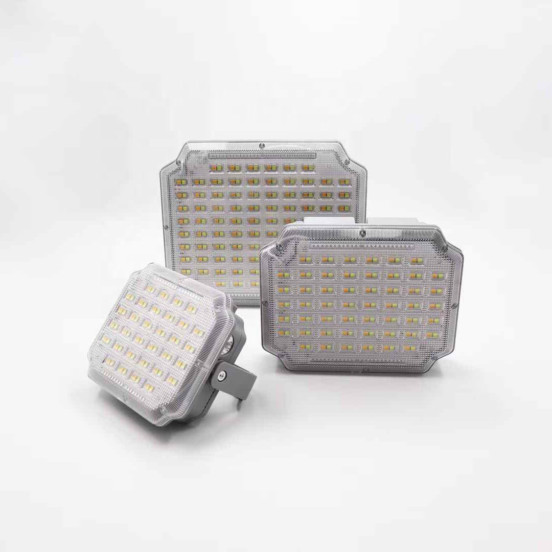 Solar split floodlight