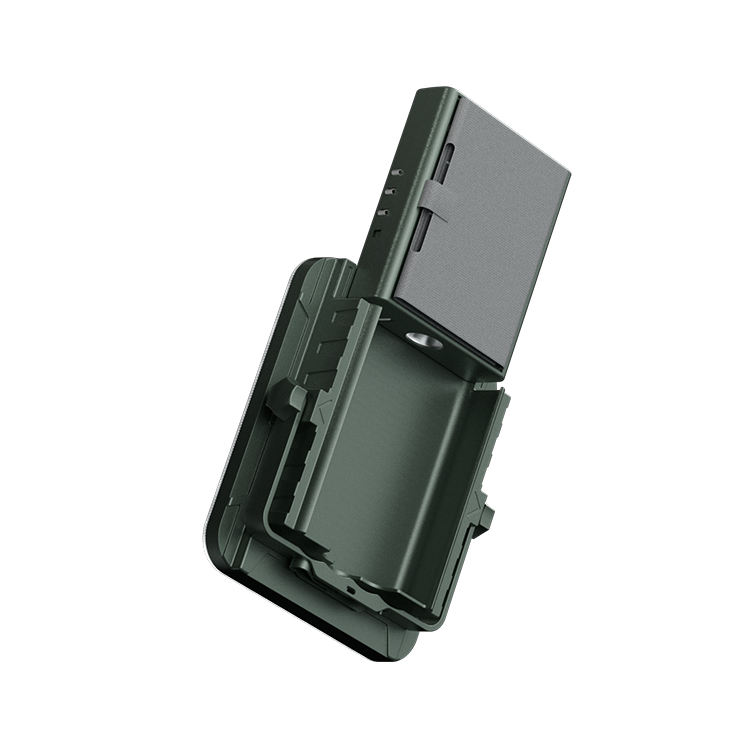 Solar split floodlight