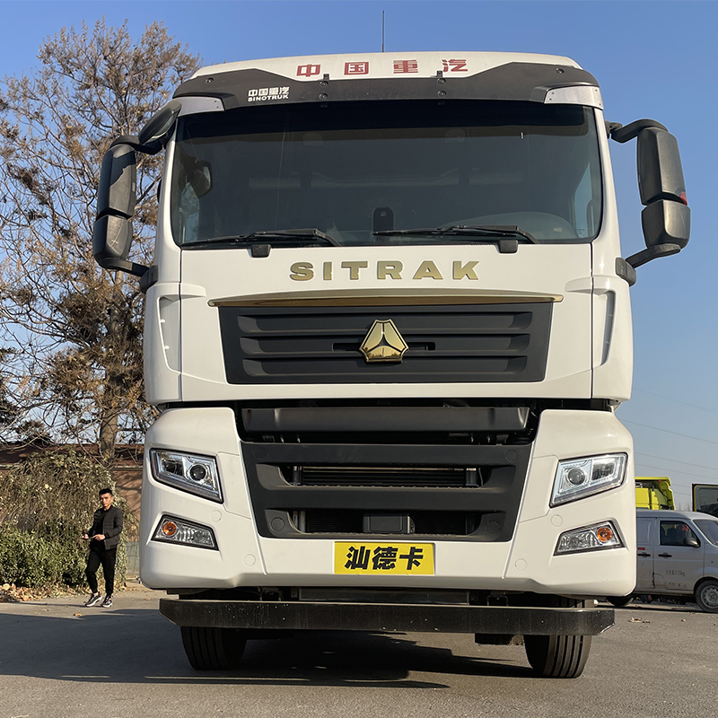 Sitrak Camion tracteur