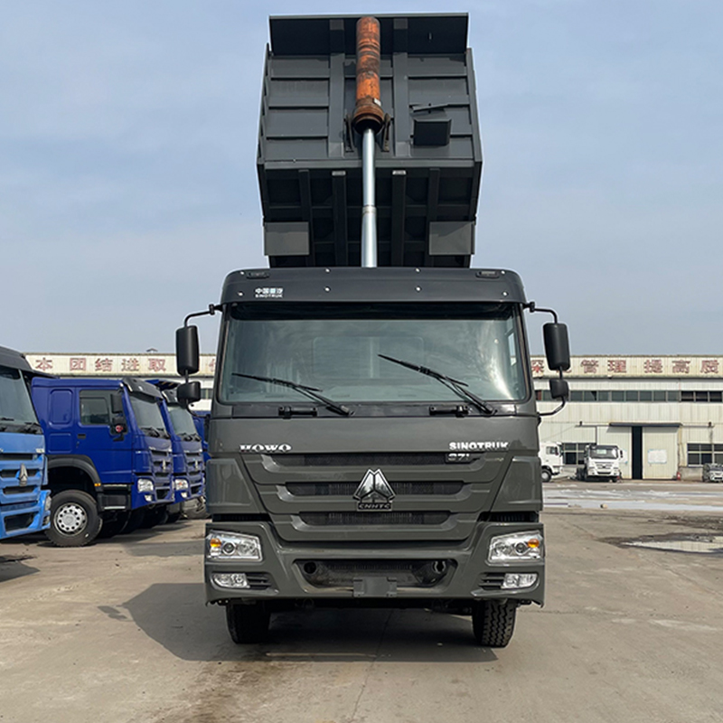 HOWO 8x4 Camion benne