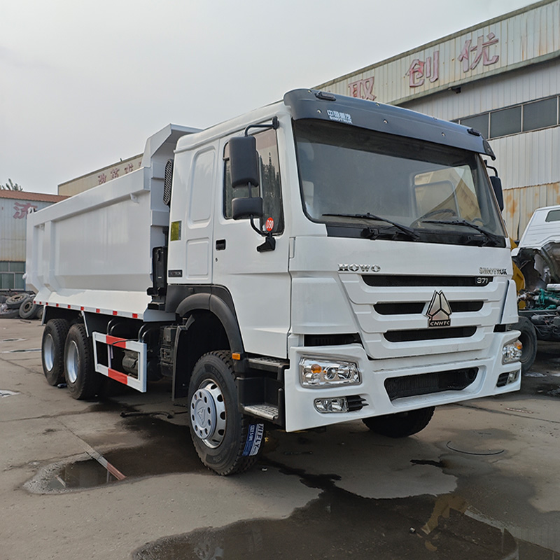 CAMION BENNE HOWO 6x4