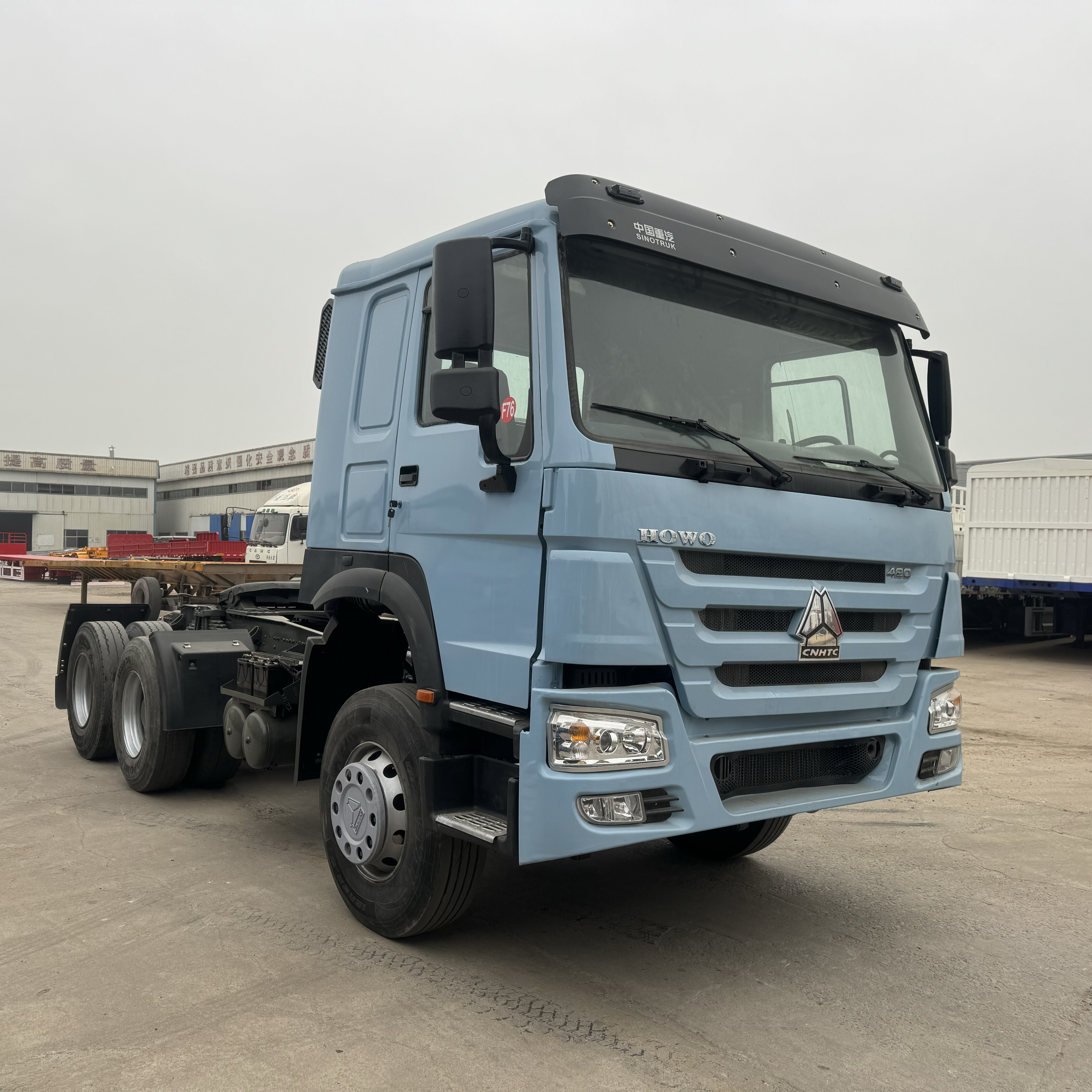 SINOTRUK HOWO Tracteur routier 4x2, 6x4 | 371 ch-430 ch Remorquage lourd