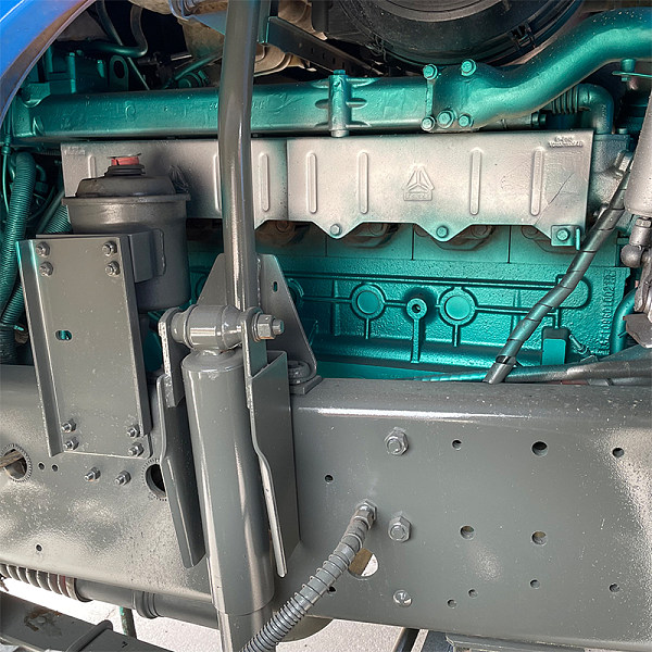 Détails du camion-benne 6x4 U bleu HOWO 1