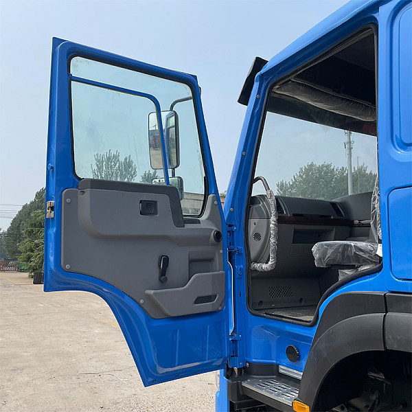 Détails du BENNE 6x4U bleu 6